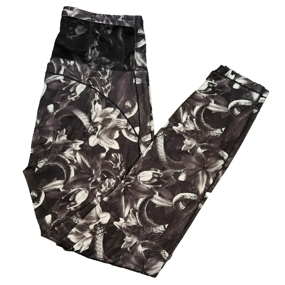 Puma Black Floral Leggings Size M‎